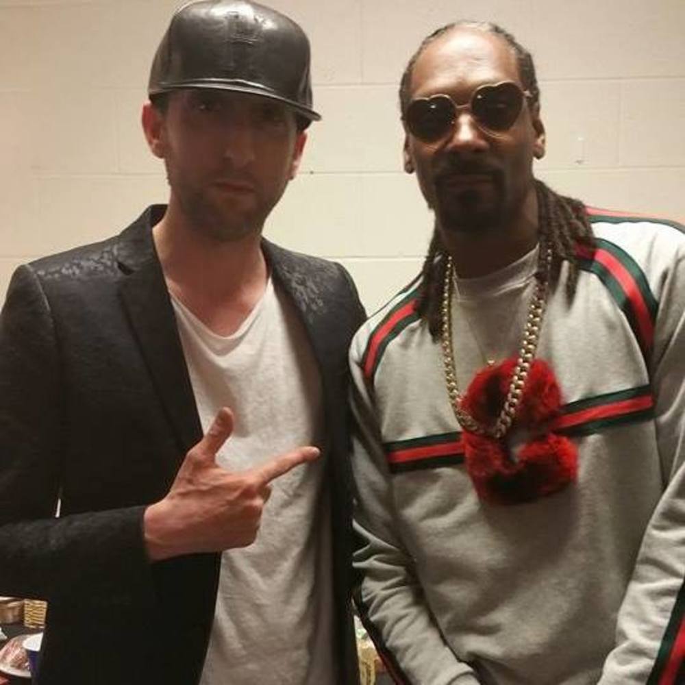 Meet your Posher, Harris